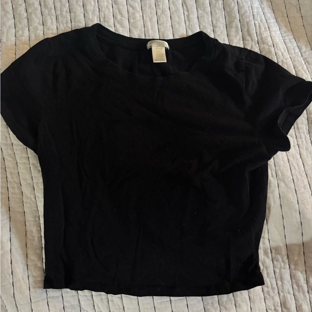 Black Cropped Tee